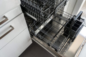 Read more about the article My Dishwasher Is Making a Grinding Noise